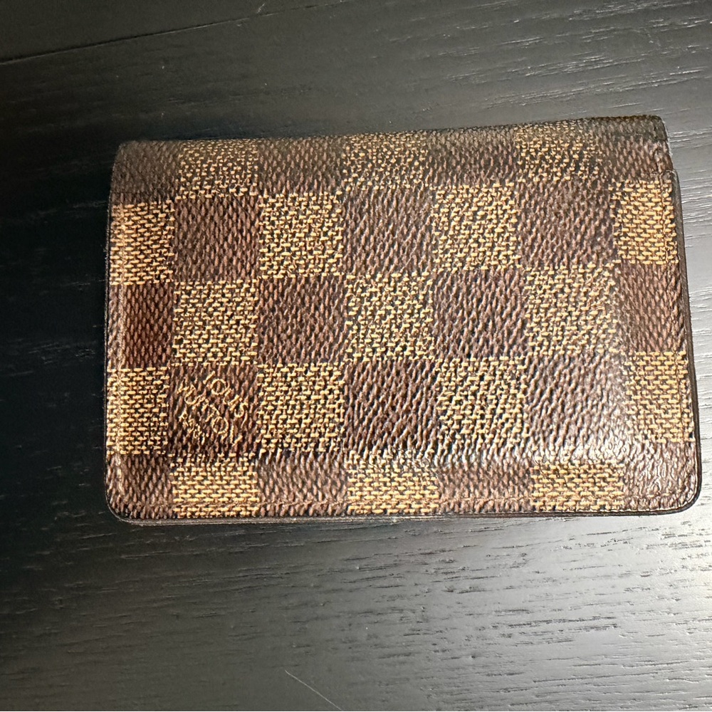 Louis Vuitton men’s Checkered Brown Wallet card case INCLUDES box and pouch!